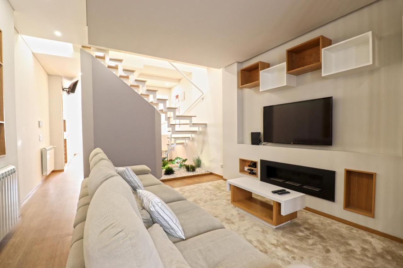 Ribeira Riverhouse - City Centre Duplex With Terrace Viana do Castelo Ngoại thất bức ảnh